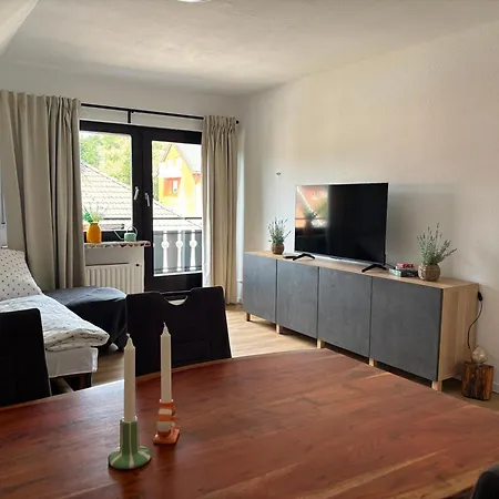 Apartmán Wohlfuehlwohnung Mit Farbe Und Charme In