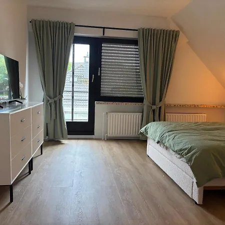 Wohlfuehlwohnung Mit Farbe Und Charme In