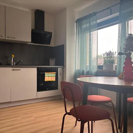 Wohlfuehlwohnung Mit Farbe Und Charme In